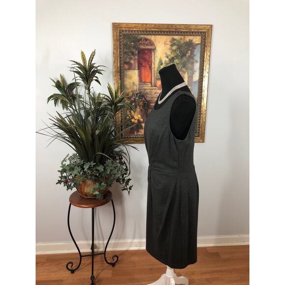Bailey 44 Charcoal Grey Sleeveless L Shift Dress with a front knot detail Artsy - Picture 5 of 9